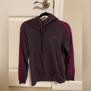 Adidas sweatshirt size M. Like new